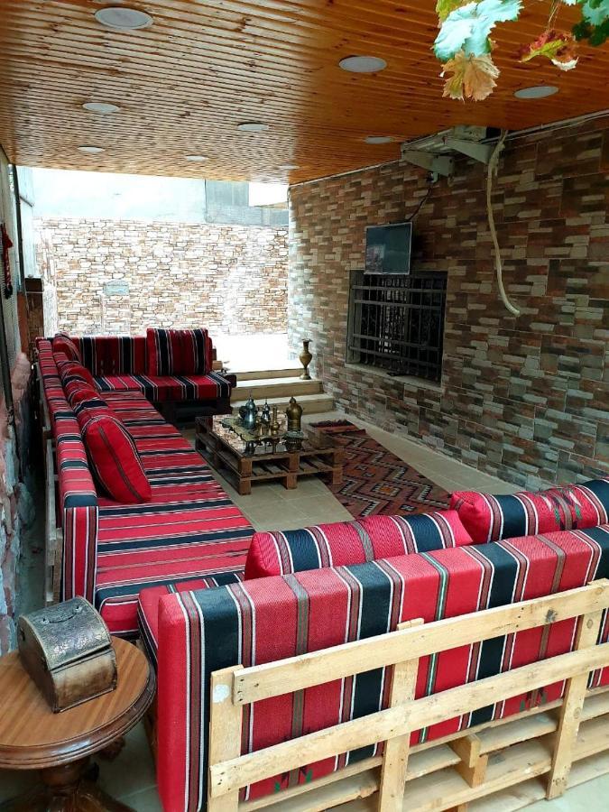 Tell Madaba Hotel Bagian luar foto